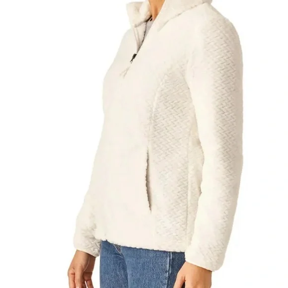 ⭐️ Host pick Firm Price ⭐️ New with tags Free2B Medium white jacket - Picture 2 of 4